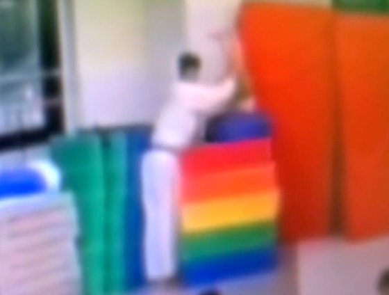Footage of the taekwondo instructor abusing the child in July 2024, released by JTBC on Nov. 13, 2024. [SCREEN CAPTURE]