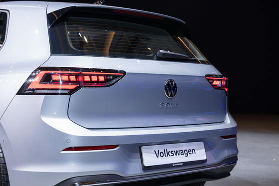 The rear of the facelifted Golf hatchback [VOLKSWAGEN KOREA]