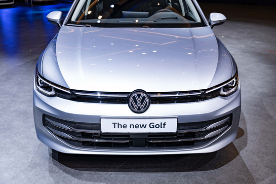 The front of the facelifted Golf hatchback [VOLKSWAGEN KOREA]
