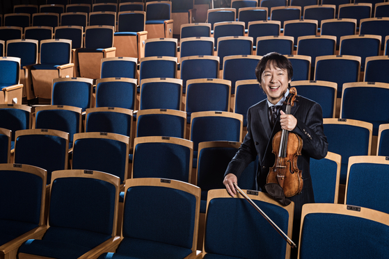 Violinist Kang Dong-suk, the artistic director of the 20th Seoul Spring Festival of Chamber Music [SEOUL SPRING FESTIVAL OF CHAMBER MUSIC]