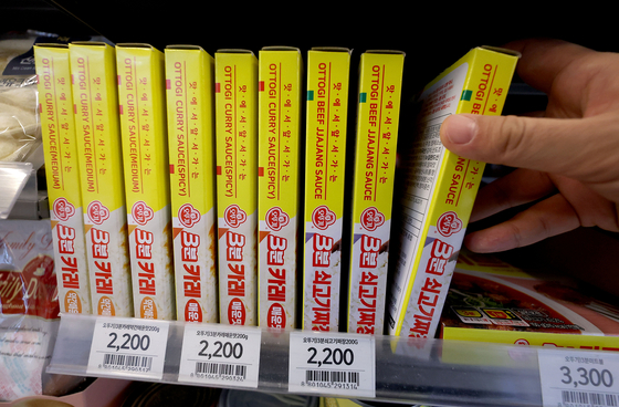 Otoki's instant products are displayed at a convenience store in Seoul on March 18. [YONHAP]