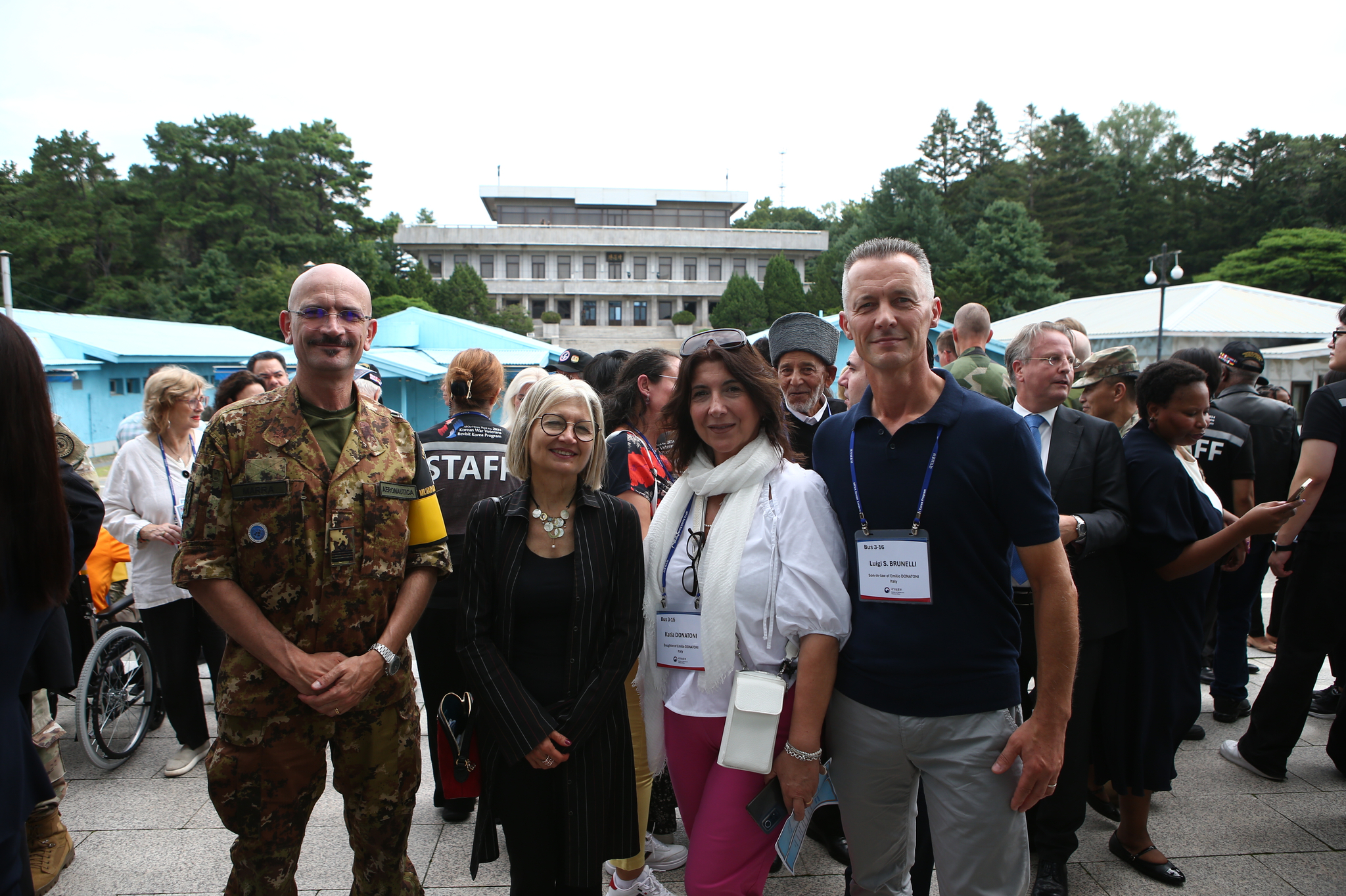 Foreign Korean War veterans and their families touring Panmunjom in July 2024. ([MINISTRY OF PATRIOTS AND VETERANS AFFAIRS] 