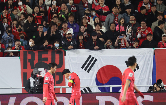 Korea's players react during the 2026 World Cup qualifier against Jordan at Suwon World Cup Stadium in Suwon, Gyeonggi on March 25. [YONHAP]