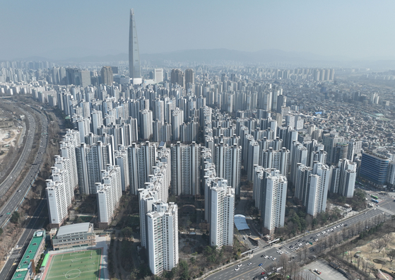 Apartment complexes in Songpa District, southern Seoul [YONHAP]