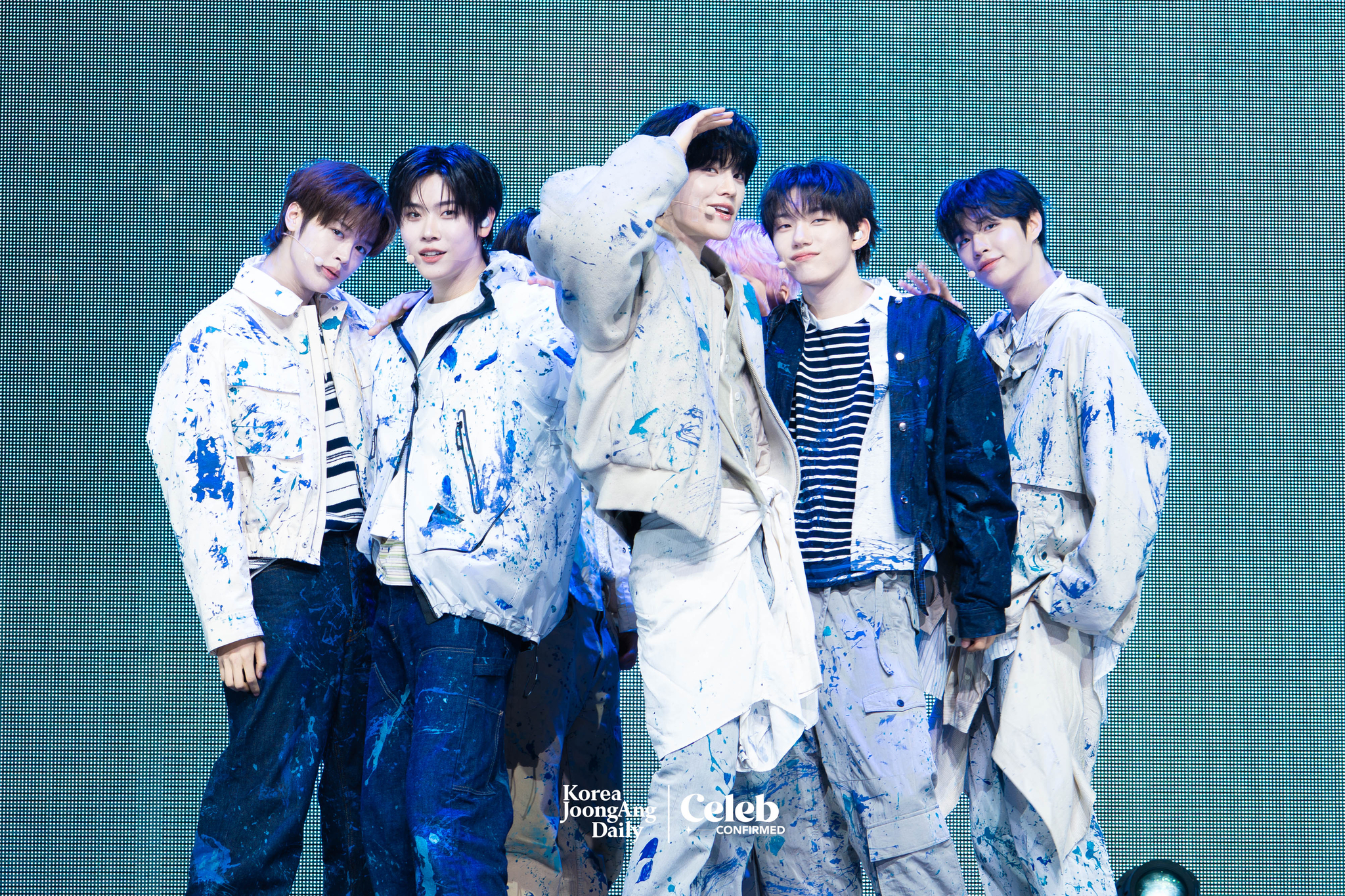 Boy band Close Your Eyes performs the lead track “All My Poetry” during a showcase held at the Yes24 Live Hall in eastern Seoul on April 2 for the release of the first EP “Eternalt.” [DANIELA GONZALEZ PEREZ]