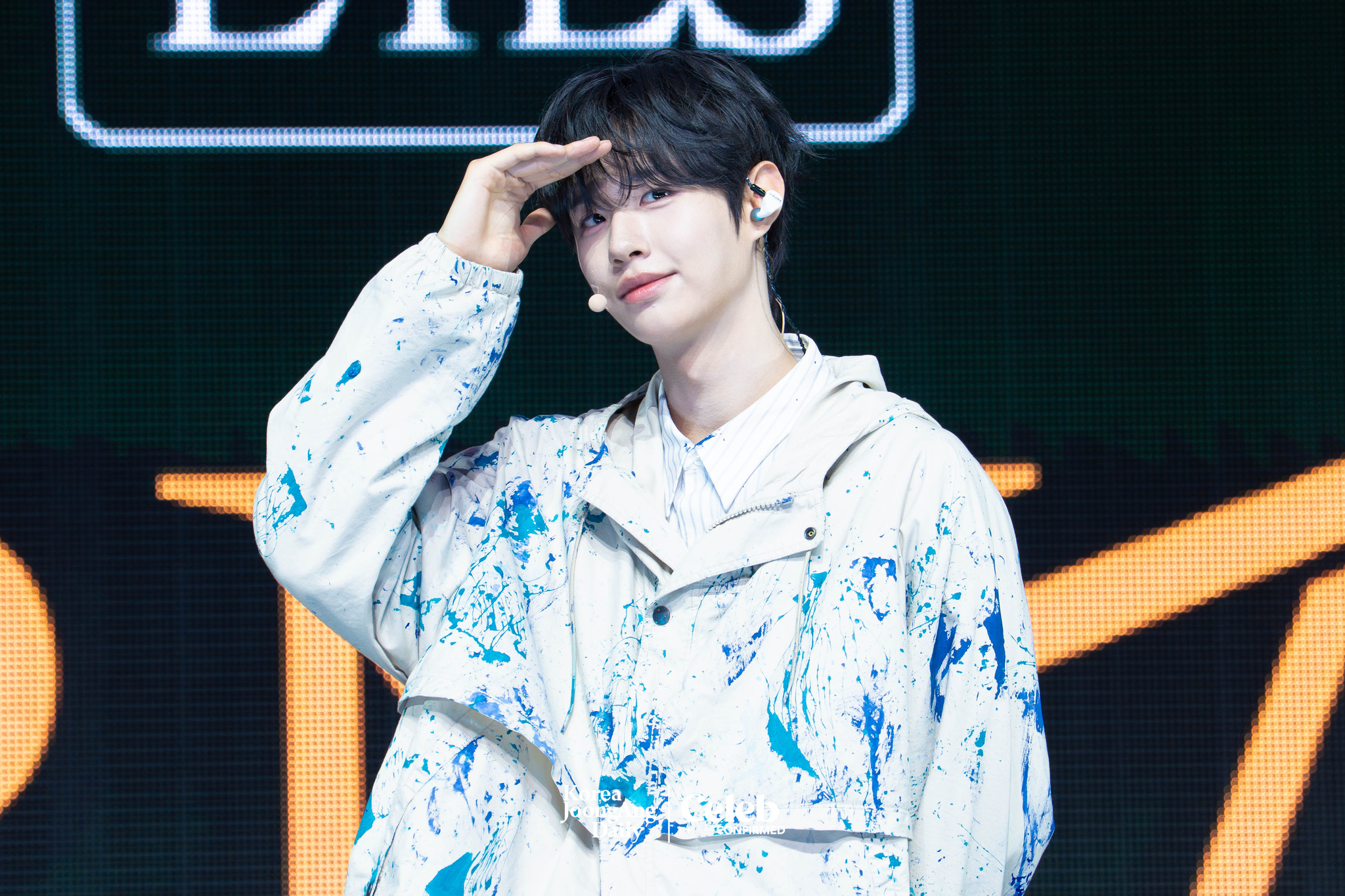 Close Your Eyes' Kim Sung-min poses for photos during a showcase held at the Yes24 Live Hall in eastern Seoul on April 2 for the release of the first EP “Eternalt.” [DANIELA GONZALEZ PEREZ]