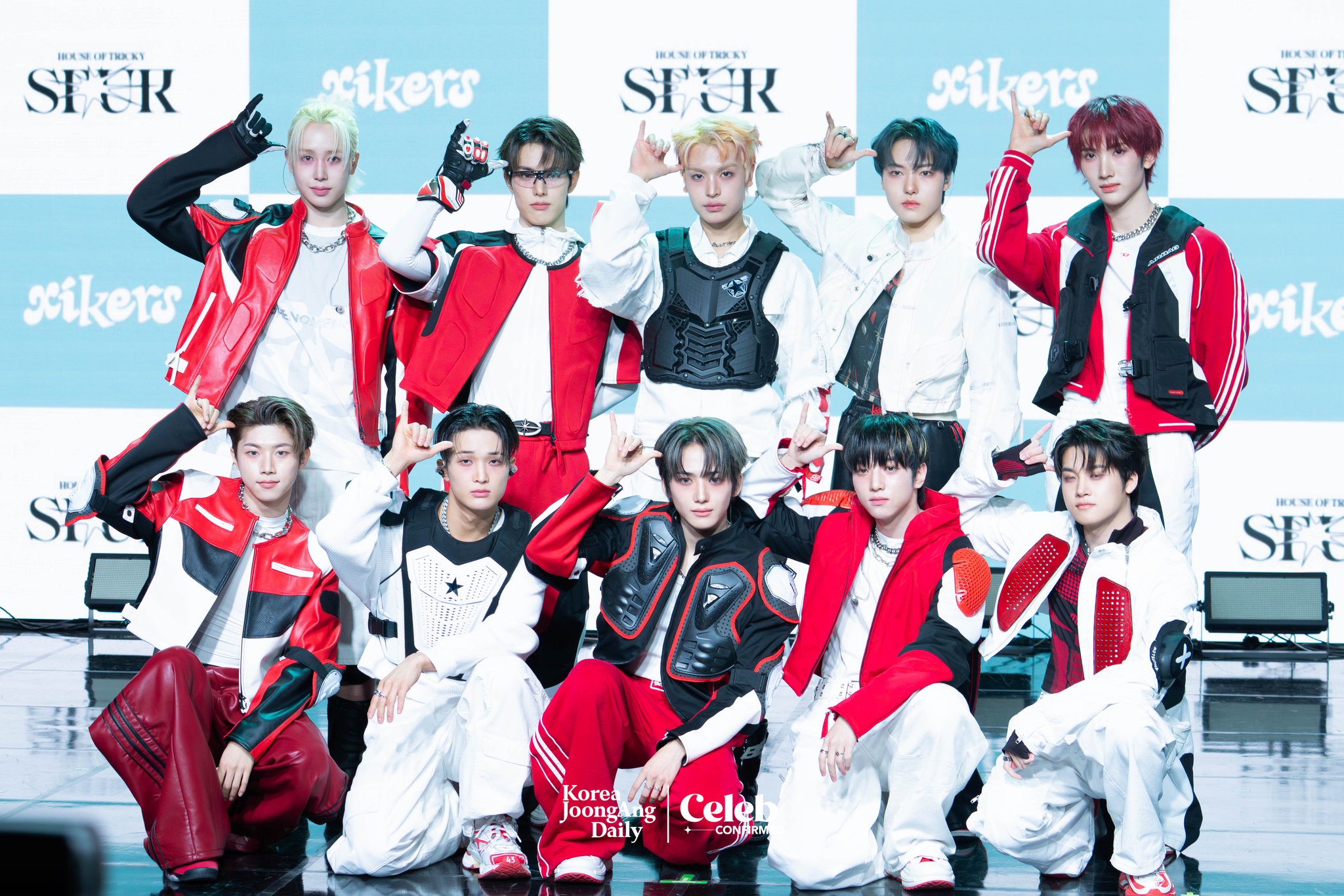 Boy band xikers poses for photos during a showcase held on April 3 at the Ilchi Art Hall in Gangnam District, southern Seoul for the release of the fifth EP, ″House of Tricky: Spur.” [DANIELA GONZALEZ PEREZ]