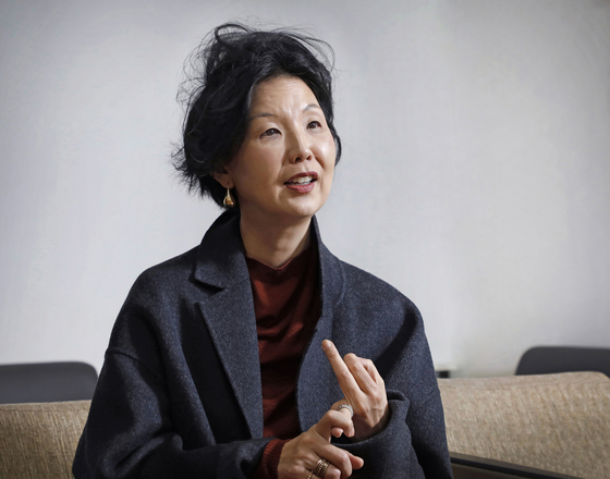 Hannah Yang, chief growth and customer officer at The New York Times Company, talks during an interview with the Korea JoongAng Daily at the Korea University campus in Seongbuk District, northern Seoul, on April 2. [PARK SANG-MOON]