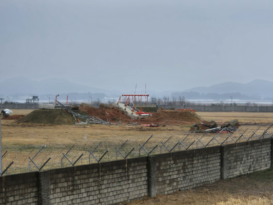 Muan Airport in South Jeolla on April 5 [JOONGANG ILBO]