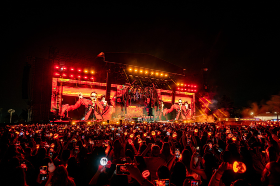 Boy band Stray Kids' concert held in Mexico City on April 12 and 13 [JYP ENTERTAINMENT]