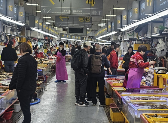 Jagalchi Market in Busan [JOONGANG ILBO]