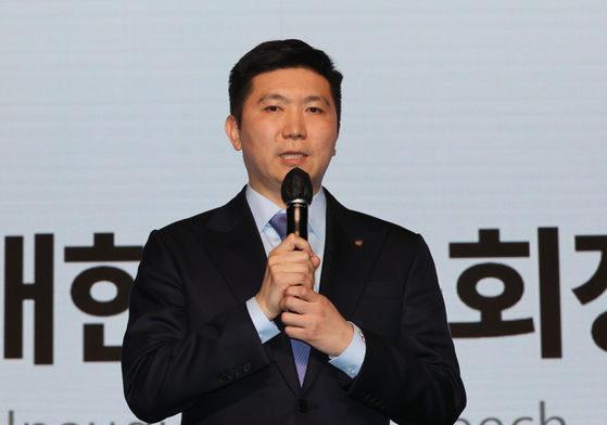 Korean Sport & Olympic Committee President Ryu Seung-min speaks during his inauguration ceremony at the Grand Hyatt Seoul in central Seoul on March 27. [YONHAP] 