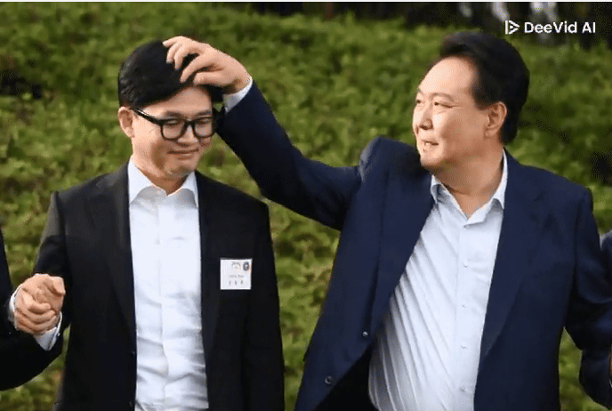 Screenshot of deepfake videos of People Power Party candidate Han Dong-hoon and former President Yoon Suk-yeol, which have recently spread across social media platforms such as TikTok. [SCREEN CAPTURE] 