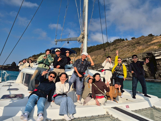A group of Taiwanese tourists in Jeju [JEJU TOURISM ORGANIZATION]