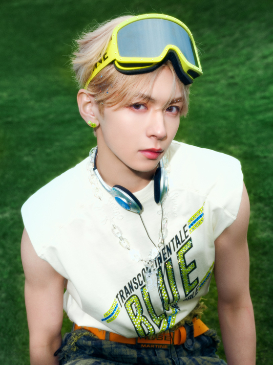 Member Ruka of HYBE's new J-pop boy band aoen [HYBE]