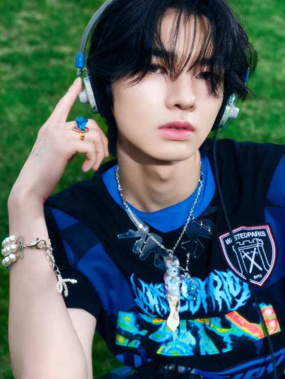 Member Haku of HYBE's new J-pop boy band aoen [HYBE]