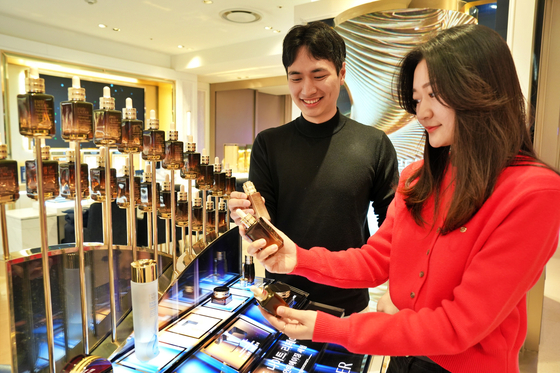 Cosmetics on display at a Lotte Department Store [LOTTE DEPARTMENT STORE]