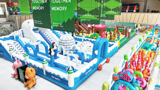 Phoenix Pyeongchang, Gangwon will host nighttime parties for children in its indoor theme space, “Sangsang Playground.” The air bounce area will be open for play during the May holiday season. [PHOENIX PYEONGCHANG] 