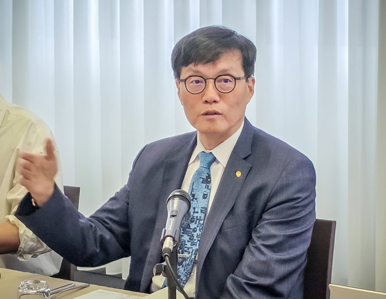 Bank of Korea (BOK) Gov. Rhee Chang-yong speaks to reporters at a hotel in Milan on May 6 in this photo provided by the bank. [YONHAP]