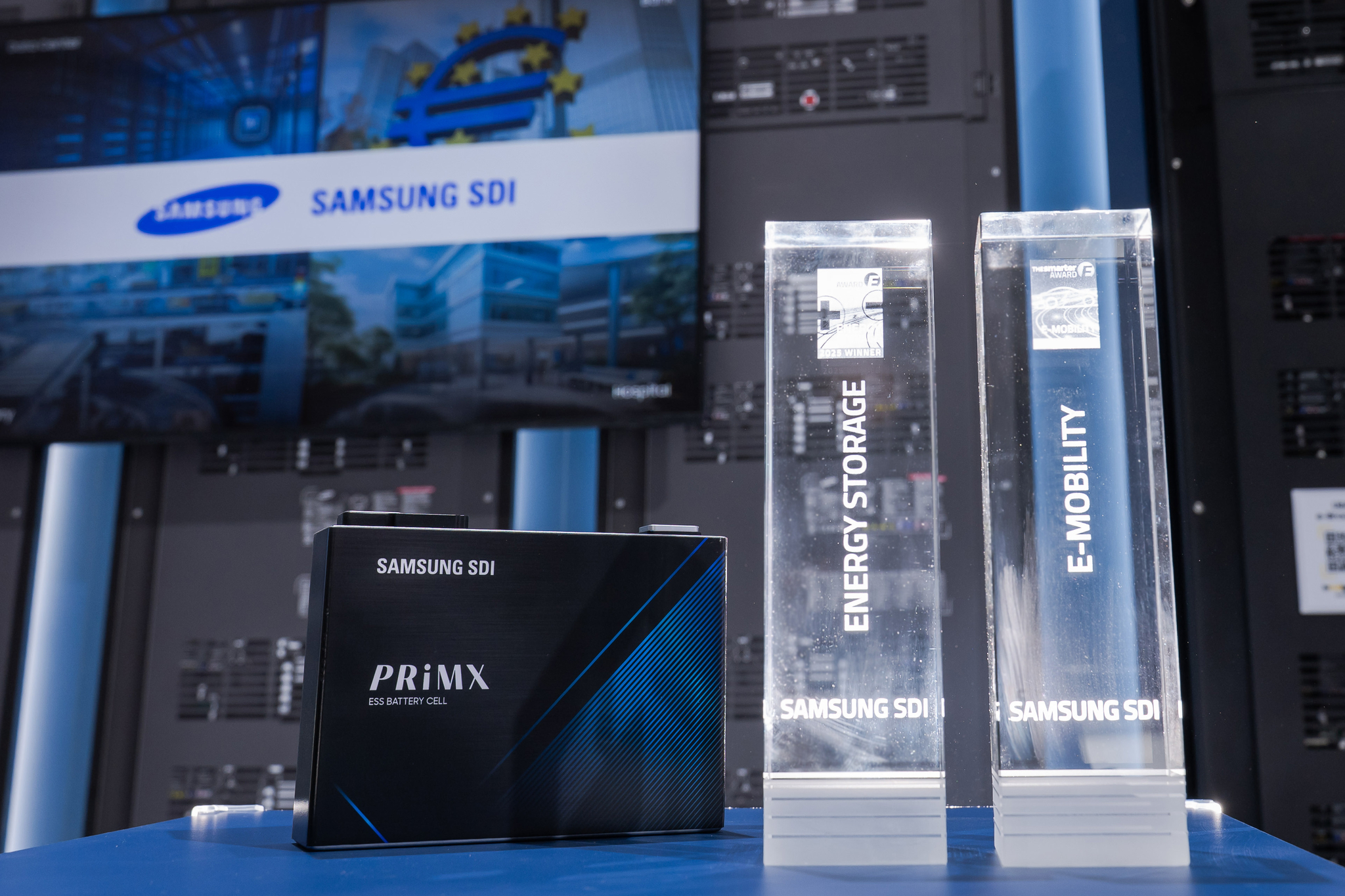 Award winning Samsung SDI products on display at Smarter E Europe's exhibition space on May 6 in Munich. [SAMSUNG SDI]