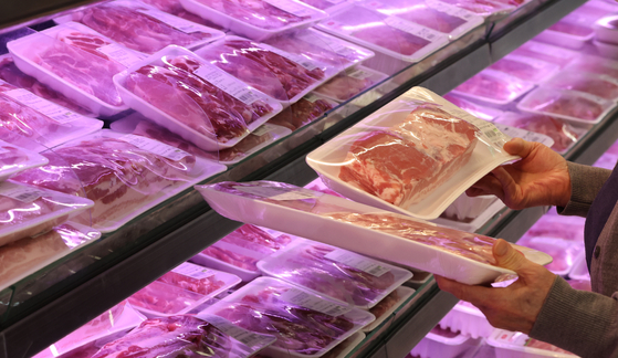 Pork is displayed at a supermarket in Seoul on May 13. [NEWS1] 