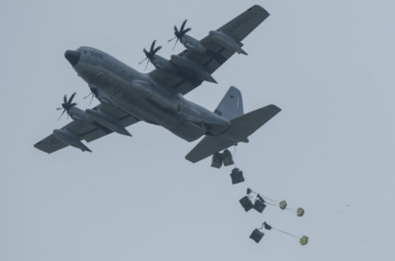 A military aircraft airdrops supplies during an eight-day aerial logistics exercise that began on May 9, 2025, in this photo provided by the Army on May 16. [YONHAP]