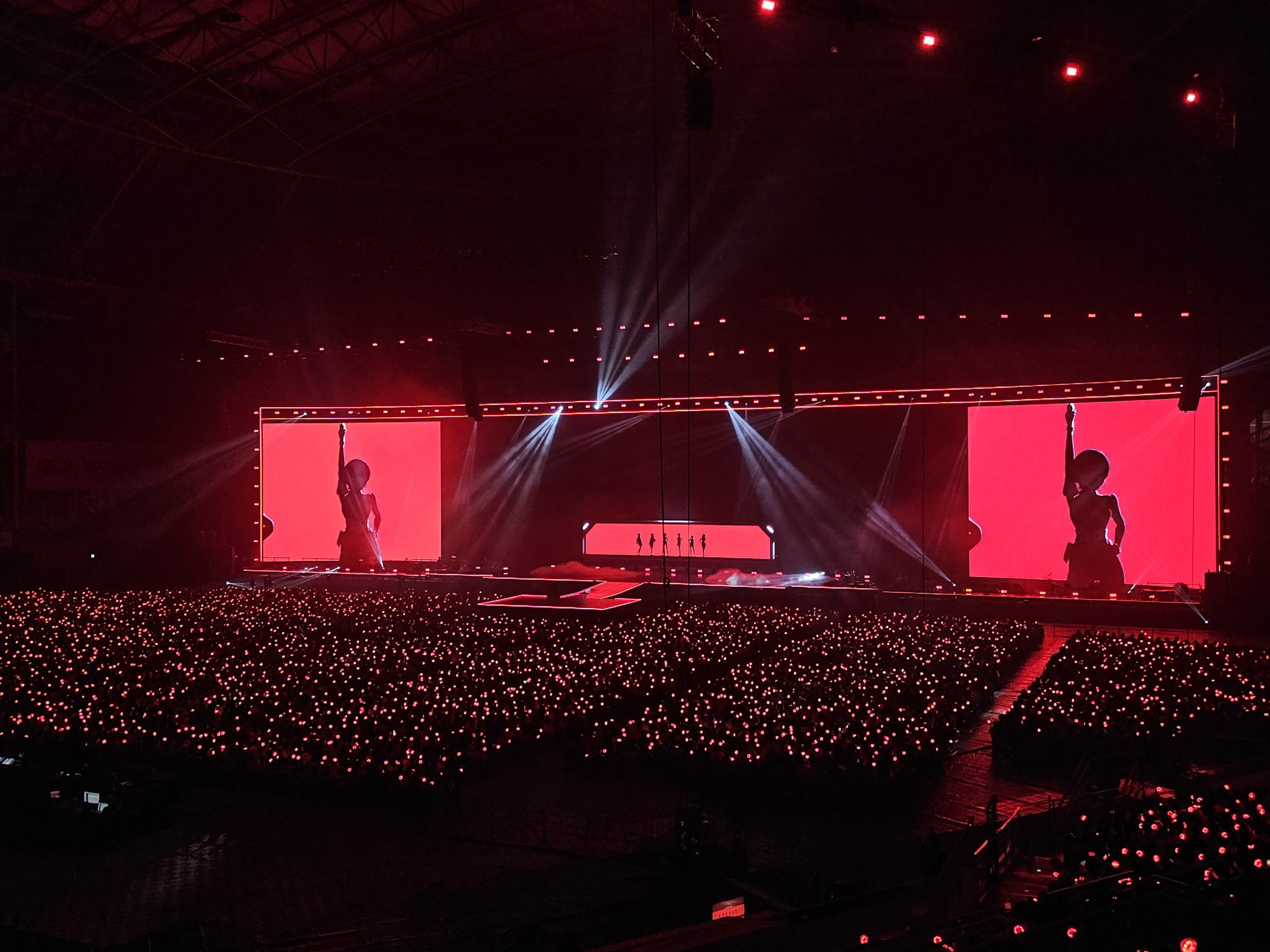 Virtual girl group Isegye Idol performs during the Isegye Festival at the Gocheok Sky Dome in western Seoul on May 17. [SHIN HA-NEE]