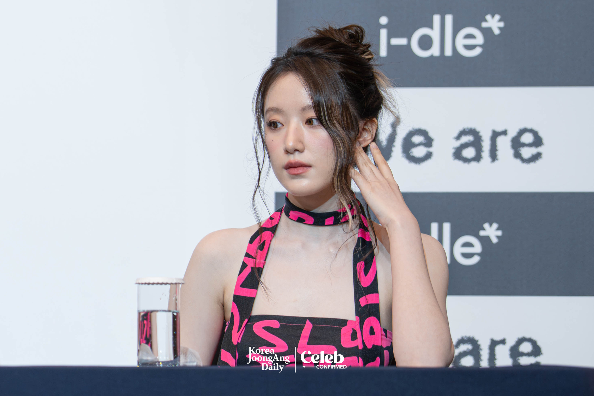 i-dle's Shuhua during a press conference at the Josun Palace hotel in southern Seoul for the release of its eighth EP, “We are," on May 19. [DANIELA GONZALEZ PEREZ]