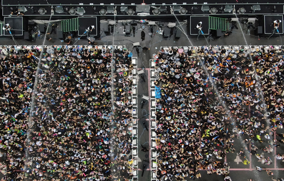 Citizens enjoy Waterbomb Seoul 2022 on June 26, 2022 [NEWS1] 