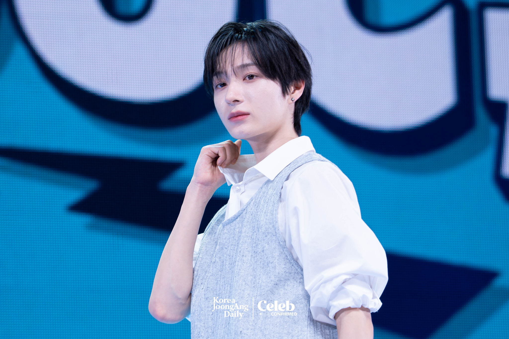 KickFlip’s Donghwa poses for photos during a showcase for the release of its second EP, “Kick Out, Flip Now!” at Yes24 Live Hall in eastern Seoul on May 26. [DANIELA GONZALEZ PEREZ]