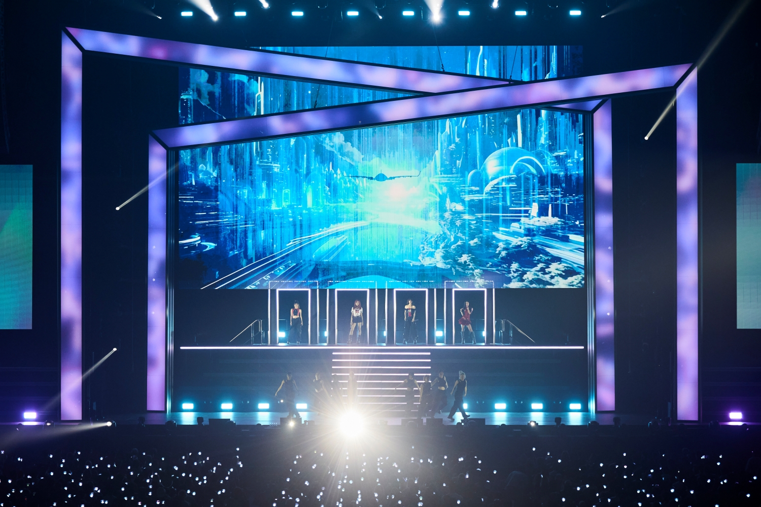 Girl group aespa wrapped up its ″To MY World″ fan meet and greets in Japan on May 24 and 25. [SM ENTERTAINMENT]