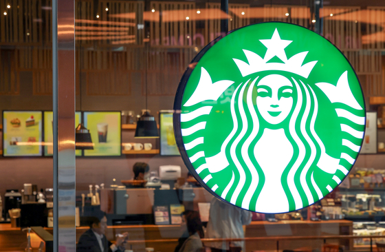 A Starbucks store in downtown Seoul on May 12 [YONHAP]