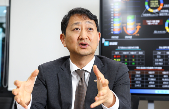 Minister of Trade, Industry and Energy Ahn Duk-geun speaks during an interview with the JoongAng Ilbo at Government Complex Seoul in central Seoul on July 2, 2024. [JOONGANG ILBO] 