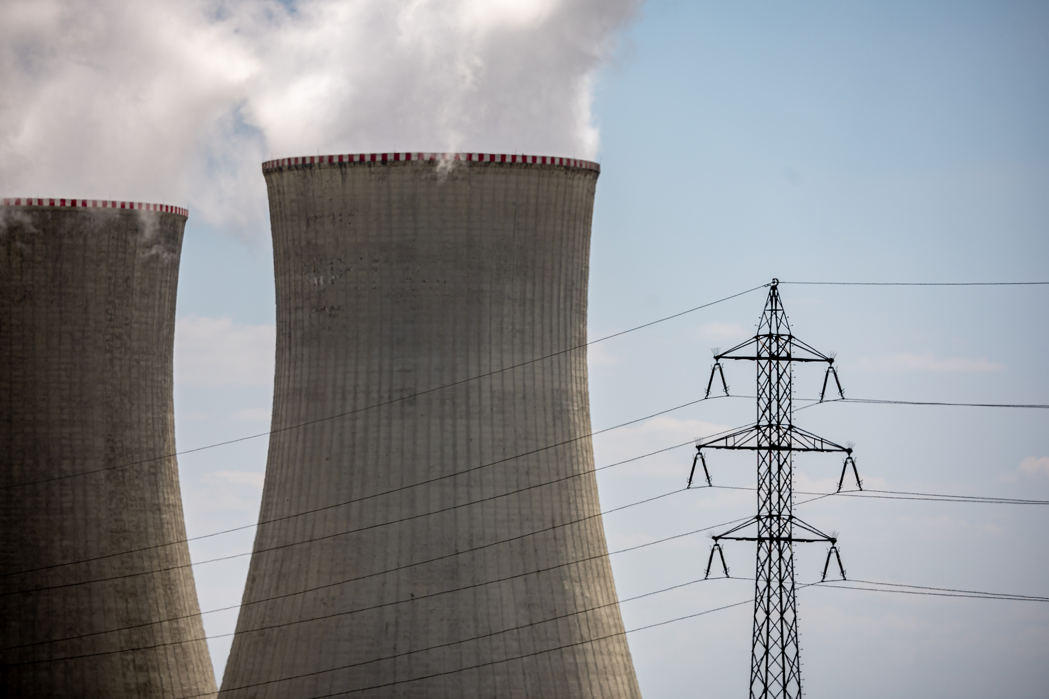 Cooling towers operate at the Dukovany nuclear power plant operated by CEZ AS, near the village of Dukovany, the Czech Republic, on May 12. [EPA/YONHAP]