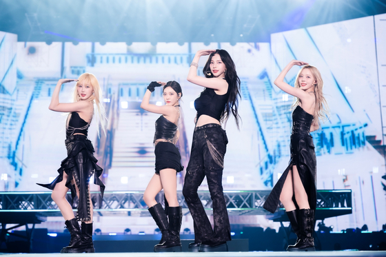 Girl group aespa performs “Next Level” (2021) during the special edition of its ongoing “Synk: Parallel Line” world tour, which took place at the Tokyo Dome on Aug. 17 and 18, 2024. [SM ENTERTAINMENT]