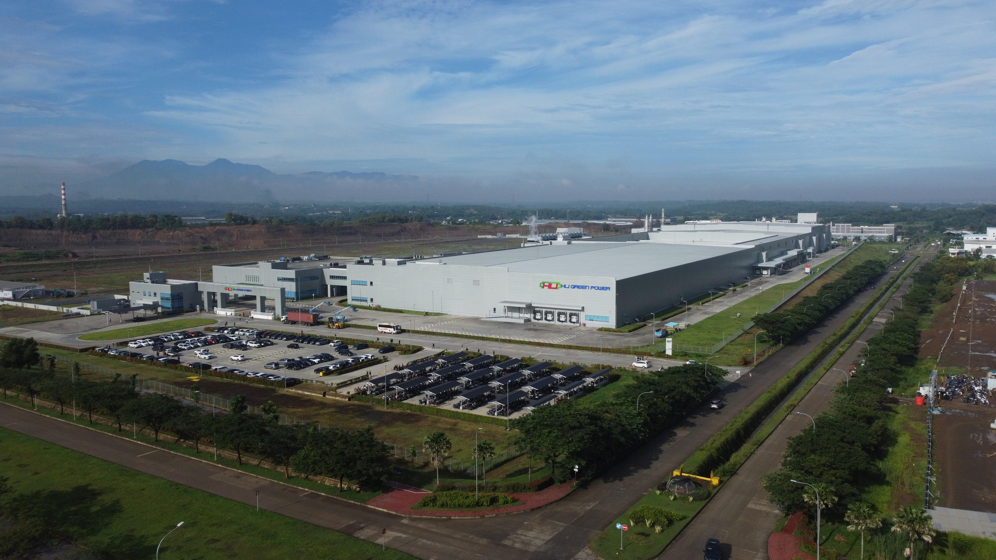 A panoramic view of HLI Green Power, a battery cell manufacturing plant jointly established by Hyundai Motor Group and LG Energy Solution in Indonesia. [HYUNDAI MOTOR GROUP] 