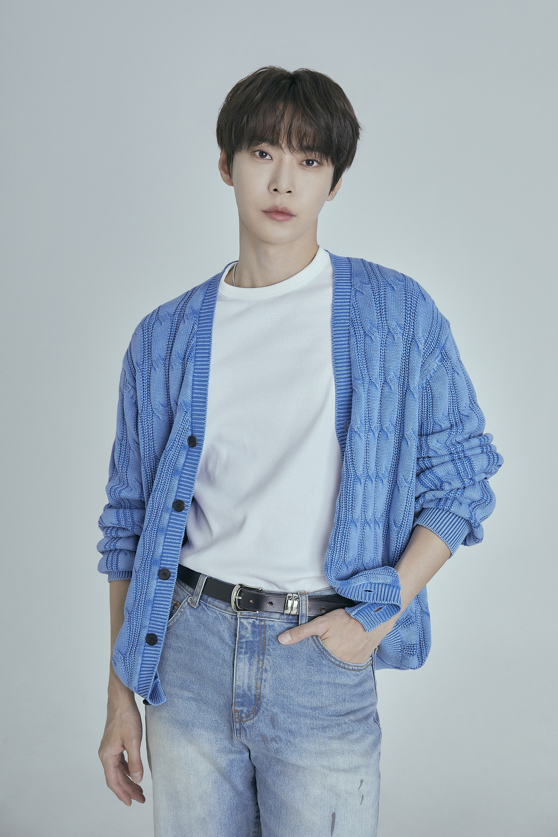 Doyoung of boy band NCT poses for photos prior to an interview with the local press on June 8 in central Seoul. [SM ENTERTAINMENT]