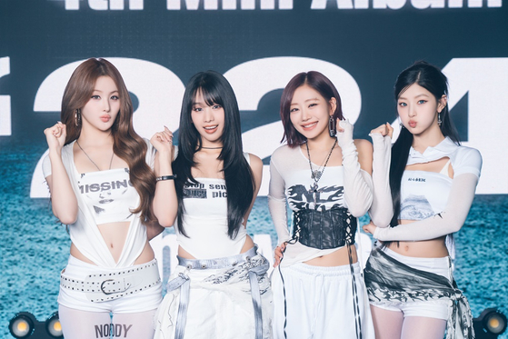 Girl group Kiss of Life poses for photos during a press showcase for the release of its fourth EP ″224″ held at the Yes24 Live Hall in eastern Seoul on June 9. [S2 ENTERTAINMENT]