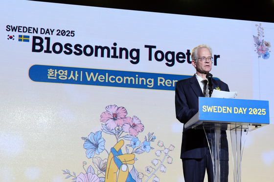 Karl-Olof Andersson, Swedish Ambassador to Korea, delivers welcome remarks during an annual Sweden Day celebration, hosted by the country's embassy, at the Grand Hyatt Seoul on June 4.. [EMBASSY OF SWEDEN IN KOREA]