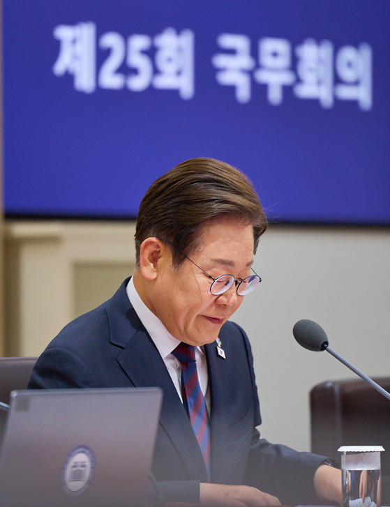 President Lee Jae-myung attends the Cabinet meeting at the presidential office in Yongsan, central Seoul, on June 10. [PRESIDENTIAL OFFICE]