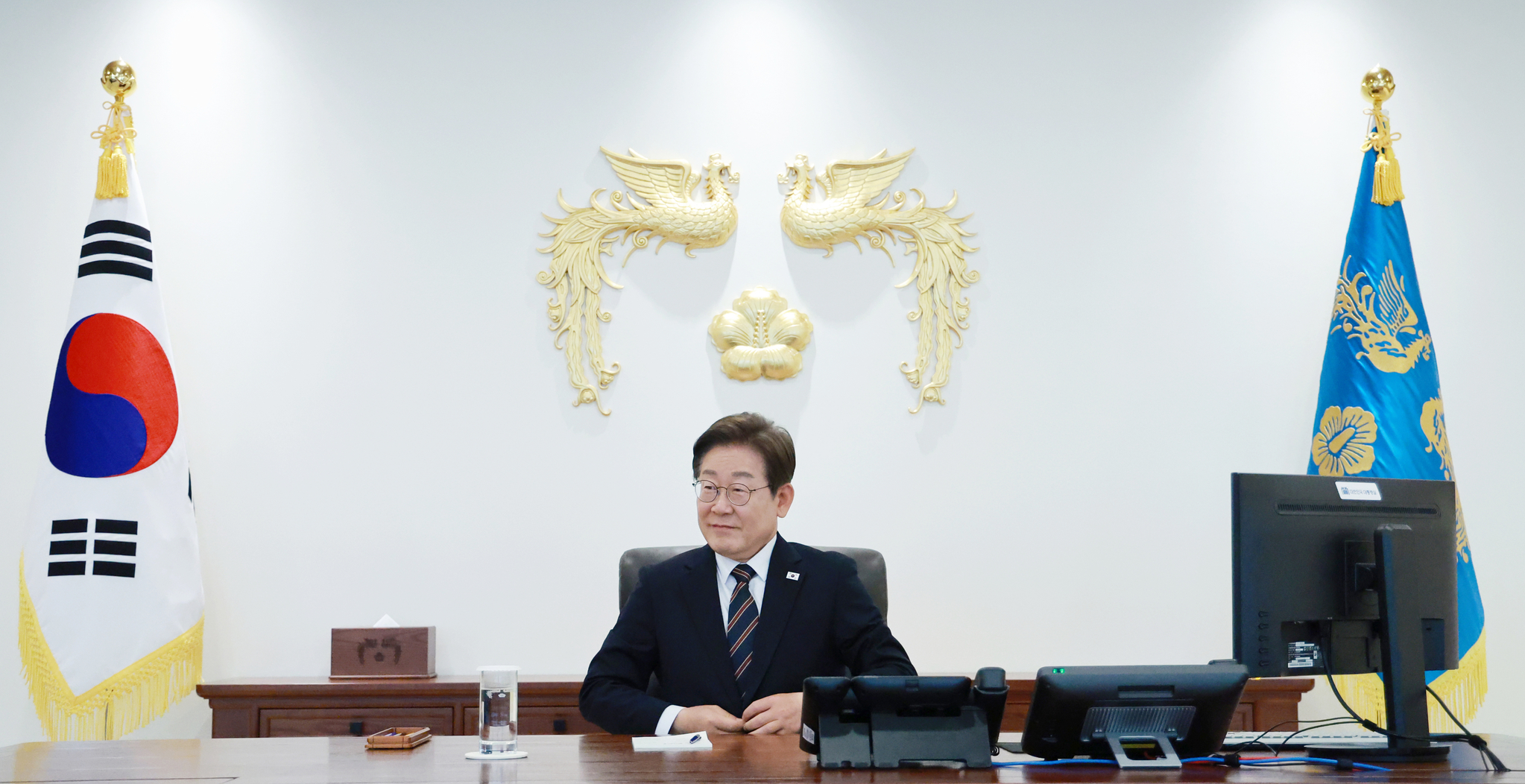 President Lee Jae-myung at the presidential office in Yongsan, central Seoul, on June 9 [YONHAP]