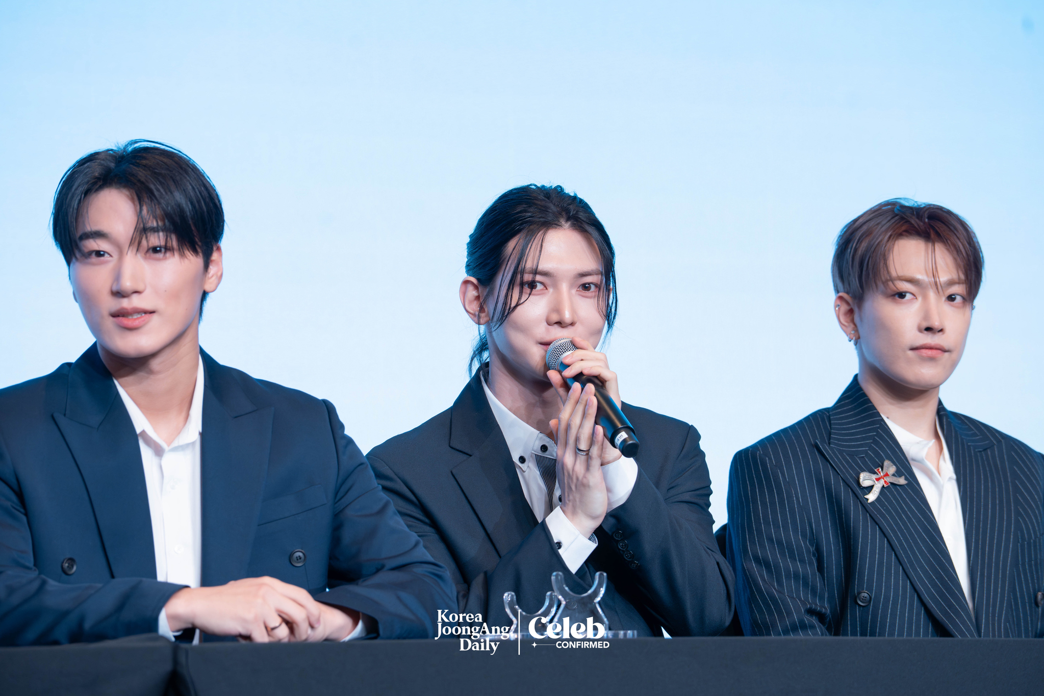 Boy band Ateez answers questions during a  news conference for the release of its 12th EP, “Golden Hour: Part.3,” at Hotel Naru Seoul MGallery Ambassador in western Seoul. [DANIELA GONZALEZ PEREZ]