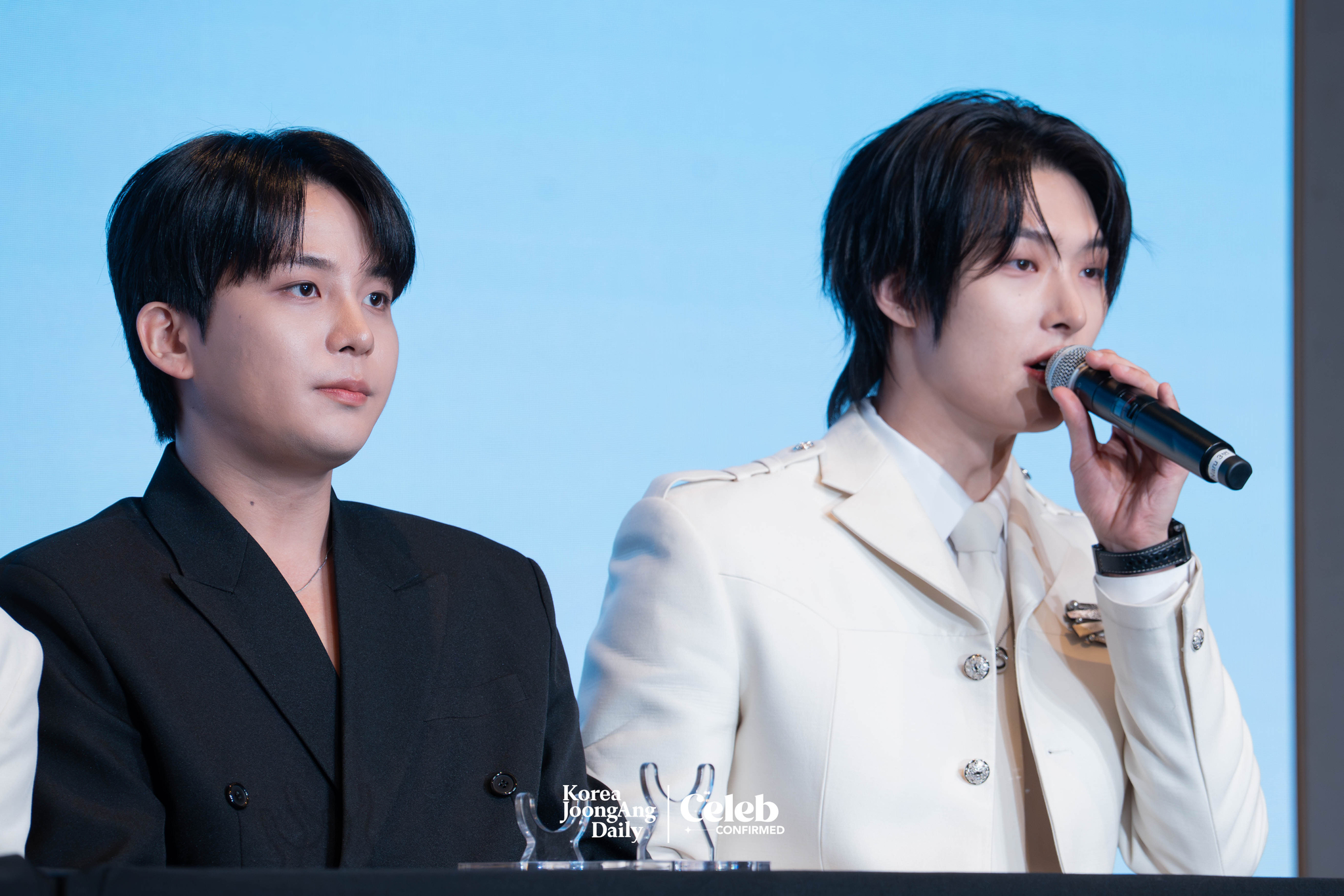 Boy band Ateez answers questions during a  news conference for the release of its 12th EP, “Golden Hour: Part.3,” at Hotel Naru Seoul MGallery Ambassador in western Seoul. [DANIELA GONZALEZ PEREZ]