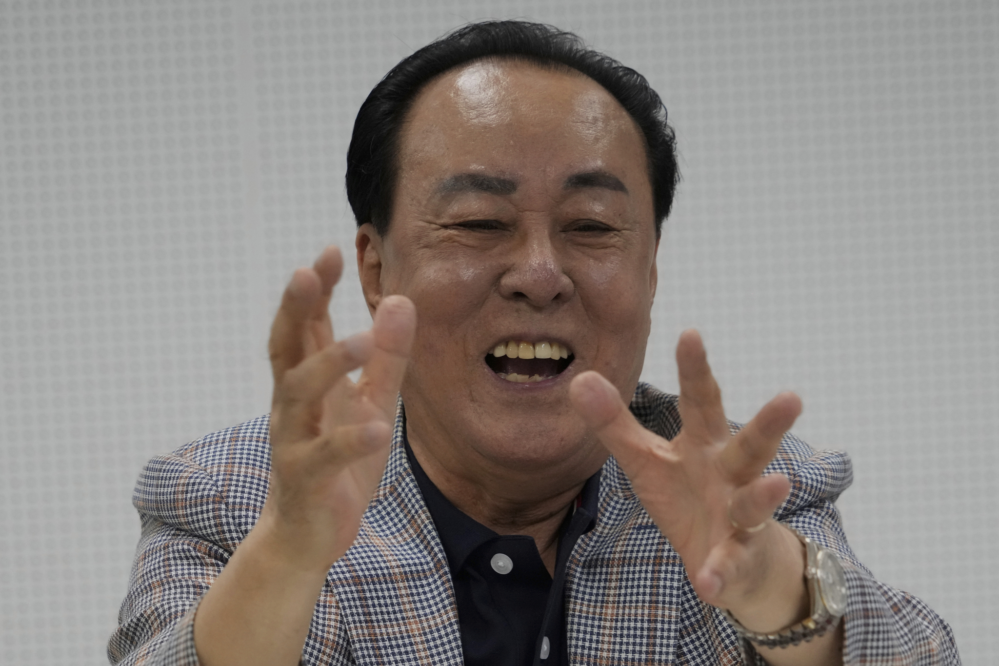 Park Sae-hwan, head of Dongchoon Circus Troupe, speaks during an interview with The Associated Press in Seoul, June 9. [AP/YONHAP]