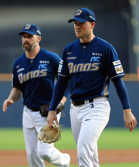 Riley Thompson, pitcher for the NC Dinos, is seen during a game with LG Twins at Jamsil Stadium in Seoul on June 17. [NEWS1]