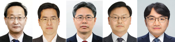 From left: Kim Nam-jung, vice minister of unification; Kim Min-jae, vice minister of the interior and safety; Kang Hyoung-seok, vice minister of agriculture, food and rural affairs; Kim Sung-bum, vice minister of oceans and fisheries; and Kim Gwang-yong, head of the Central Disaster and Safety Countermeasure Headquarters. [PRESIDENTIAL OFFICE] 