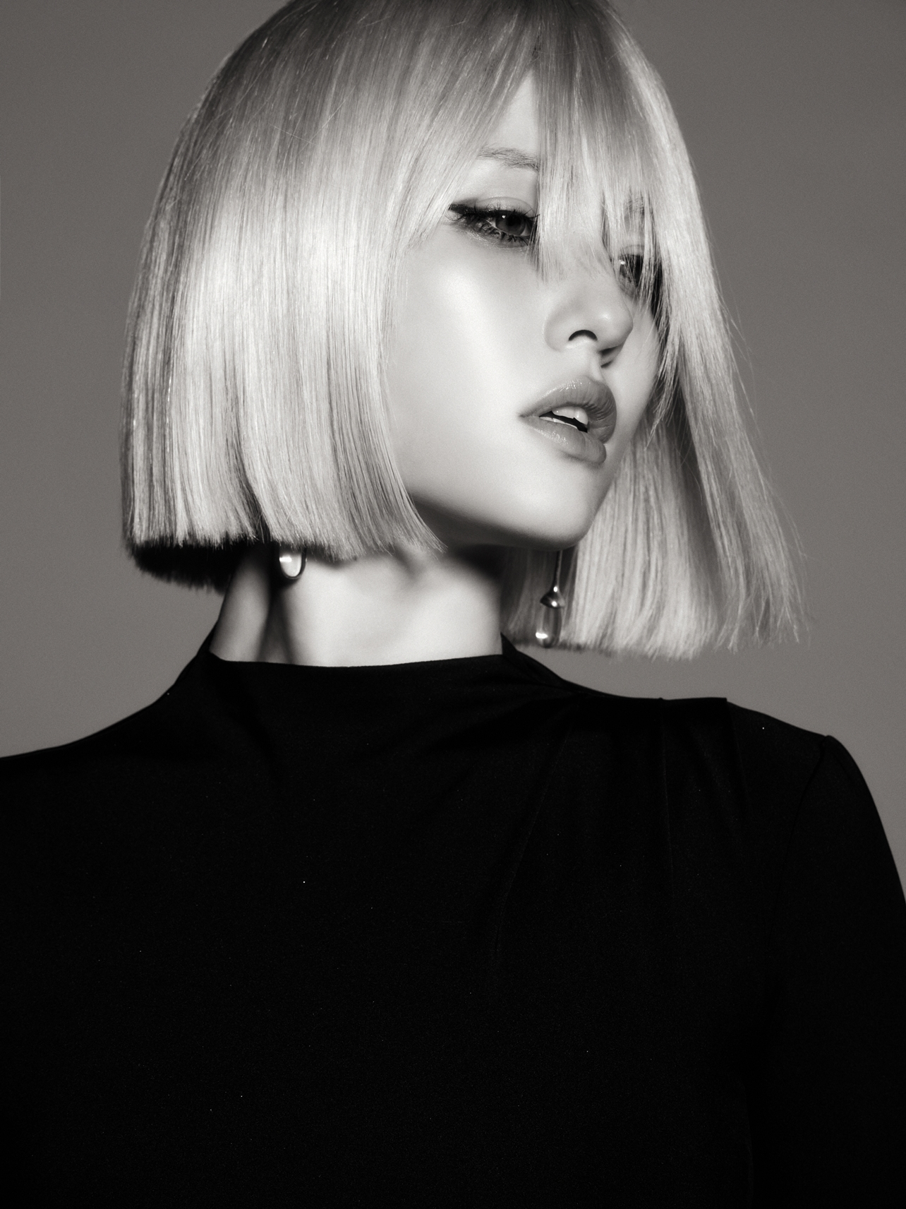 Singer Jeon Somi [THE BLACK LABEL]