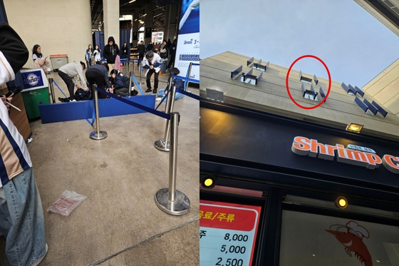 During the NC Dinos-LG Twins baseball game held at Changwon NC Park in Changwon, South Gyeongsang on Saturday, a structure installed on the wall of the concession stand fell down, killing one spectator and injuring two. [JOONGANG ILBO]