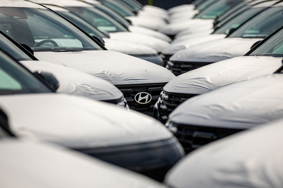Newly manufactured Tucson automobiles stand in a parking lot awaiting distribution at Hyundai Motor Manufacturing Czech plant in Nosovice, Czech Republic, on June 2, 2025. [EPA/YONHAP]