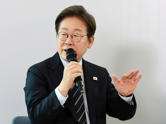 President Lee Jae Myung speaks during a meeting with cultural and artistic award recipients at the presidential office in Yongsan District, central Seoul, on June 30. [YONHAP]